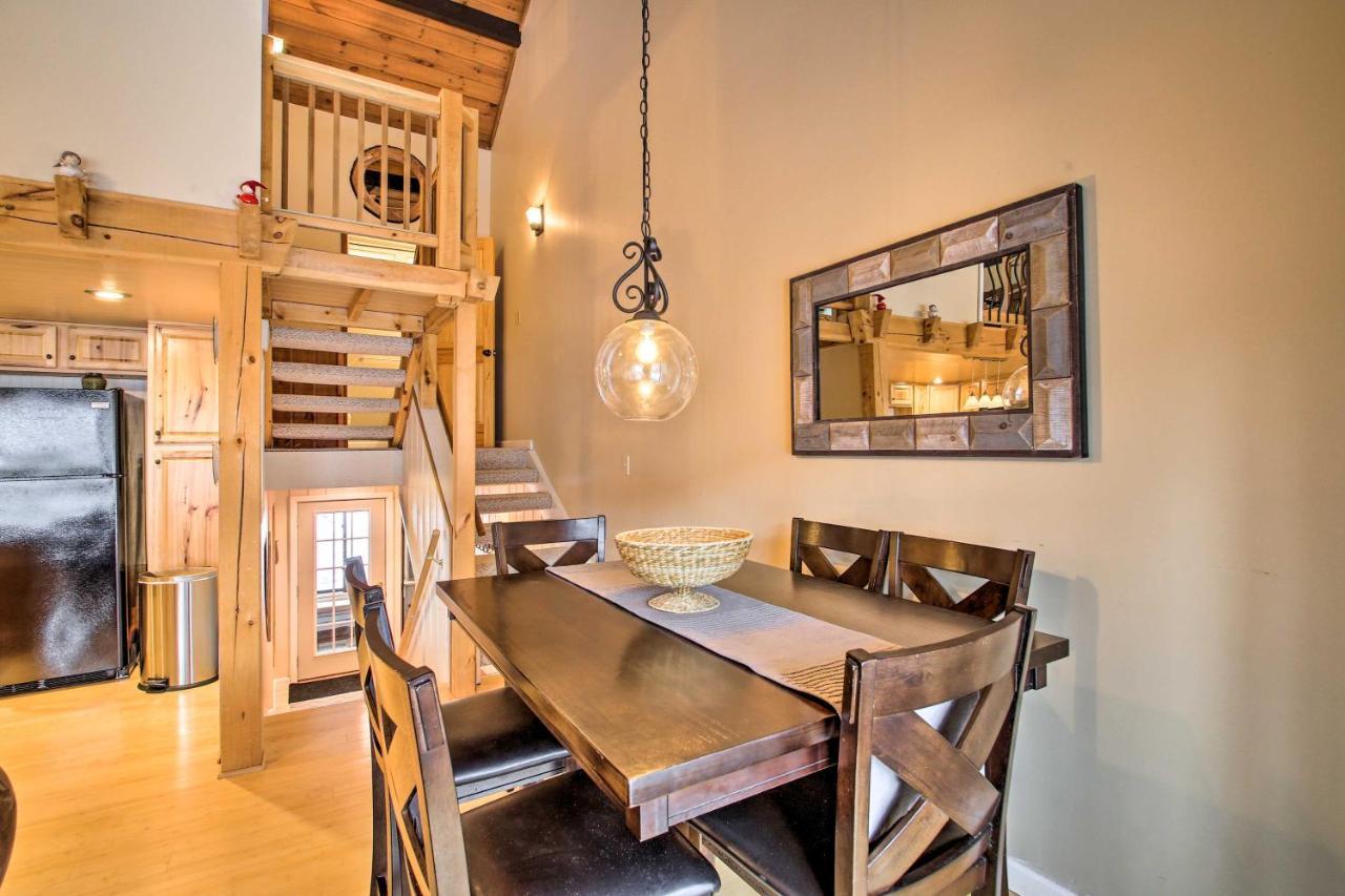 Updated Loon Townhome With Mtn Views And Ski Shuttle! Линкольн Экстерьер фото