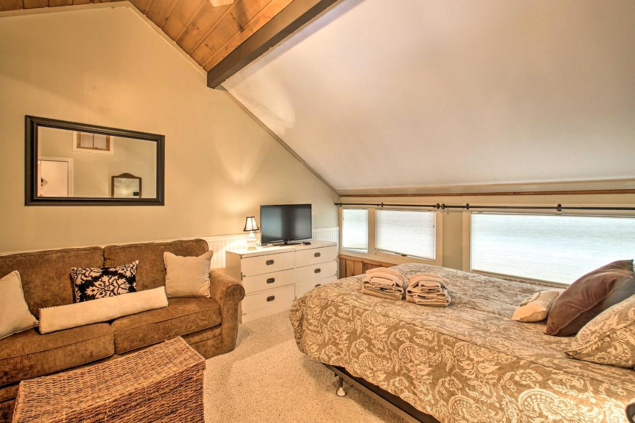 Updated Loon Townhome With Mtn Views And Ski Shuttle! Линкольн Экстерьер фото